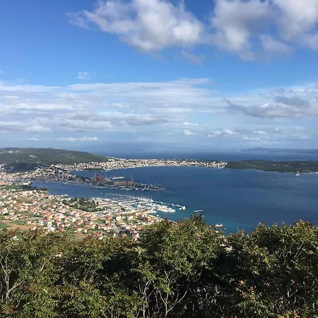 Okrug Gornji 3 Appartamento