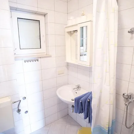 Apartment Okrug Gornji 3 Trogir